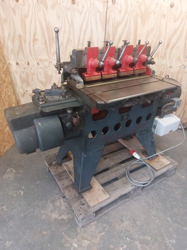 Brookman dovetail woodworking - dovetail,