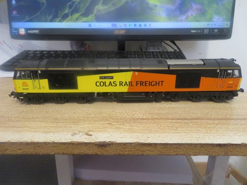 Hornby gauge r3572 - 00,