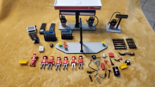 Playmobil esso gas station - playmobil,