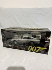 Auto Art James Bond