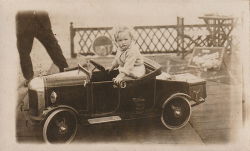 Bullnose morris pedal car - morris,