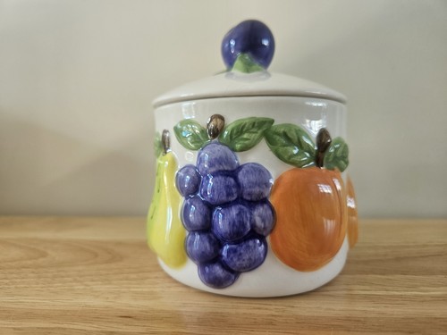 Vintage rayware lidded pot - rayware,