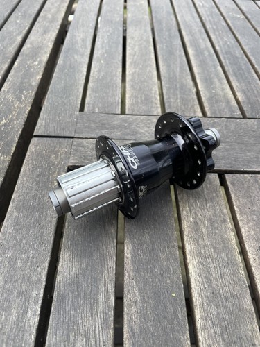 Chris king bolt boost rear - chris,