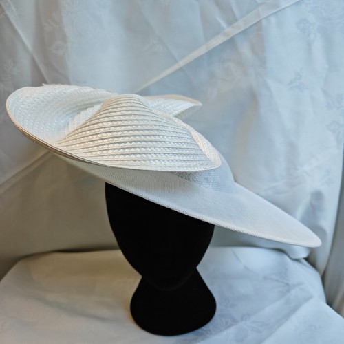 White big bow - white,
