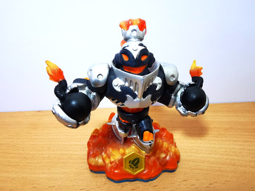 Dark blast zone skylanders - dark,