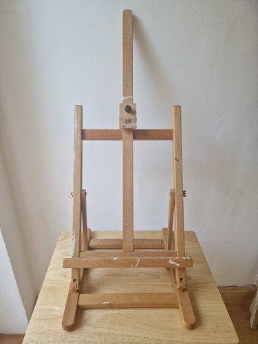 Tabletop artist easel solid - easel.,