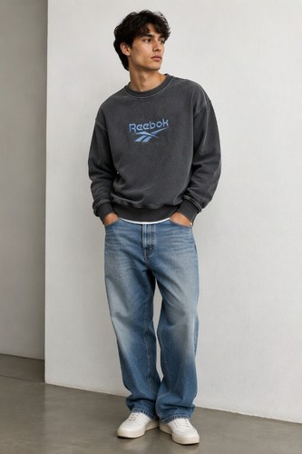 Reebok premium vector - vector, logo
