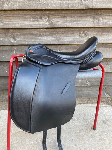 Saddle company dressage - dressage,