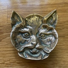 COLLECTABLE VINTAGE BRASS CAT FACE HEAD TOBACCIANA SMOKING ASHTRAY TRINKET DISH