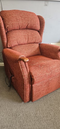 Celebrity rise and recline - and,