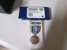 GENUINE US MILITARY MEDAL