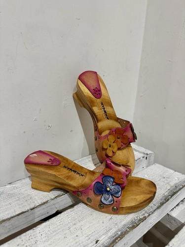Symbol shoes spain y2k - symbol,