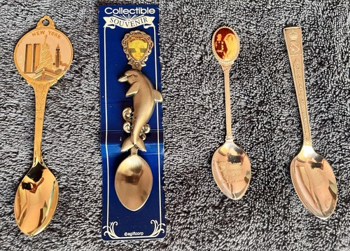 Collectible teaspoons - 4,