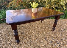 Victorian Wind Out Mahogany