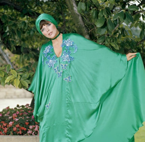 Joan collins wearing - collins,