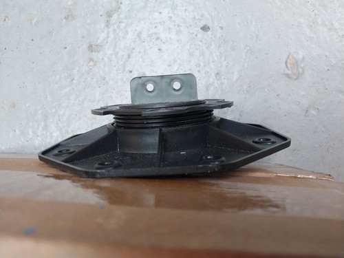 30mm adjustable decking - 20,