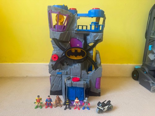 Imaginext the batcave - the,