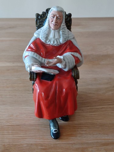 Royal doulton figurine - royal, figurine,
