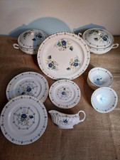 Kirsty Jayne 23 piece dinner service Blue Elegance Royal Doulton