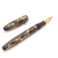 Parker Parkette Vintage Fountain Pen Gold Iridium Tip Nib Green Gold Trim 1930's