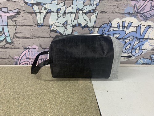 Recycle sails wash bag made - recycle,
