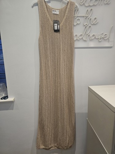 Bnwt gold crochet knitted - gold,, crochet/knitted