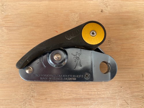 Petzl grigri belay device - grigri,