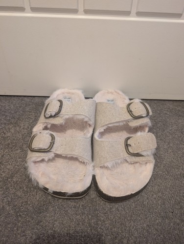 Cream fluffy berkinstok style - fluffy,