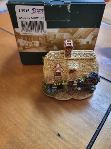 Boxed lilliput lane l2915 - boxed,