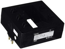 Schneider Electric Current Measuring Transformer METSECT5DE200 Electrical CT New