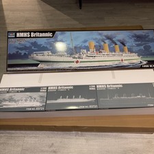 Trumpeter 03721 1:200 HMHS