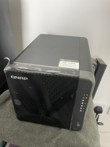 Qnap 453d bay nas with - qnap, ts-453d