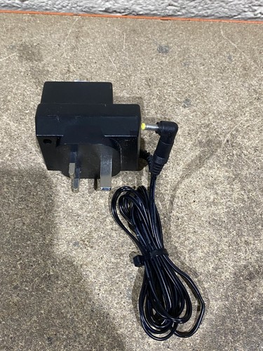 Universal adaptor power - universal, ac/dc