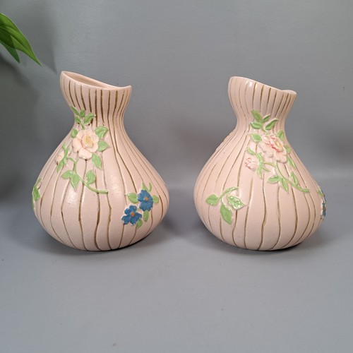 Vintage pair pink vase - pink,