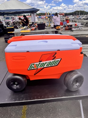 Vintage gatorade rolling drink - gatorade,