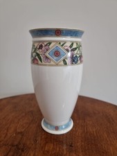 Wedgewood Vase Sarah Floral