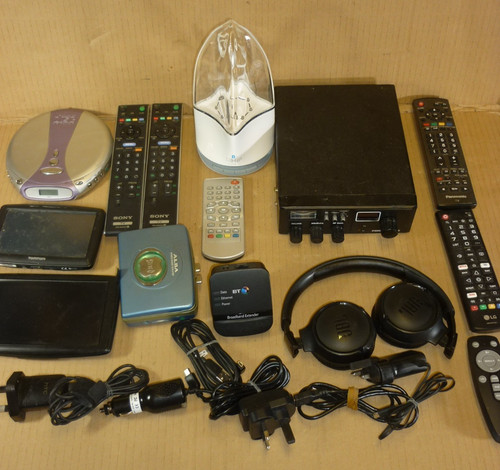 Untested job lot electricals - job,