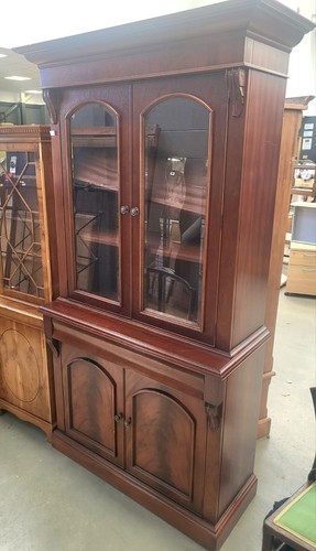 Antique repro mahogany - , glazed