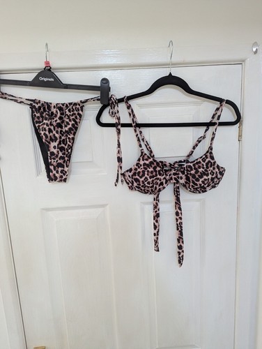 Leopard print piece - leopard,