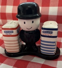 Home Pride Vintage Retro Fred Flour Bags Salt And Pepper Pots Cruet Set