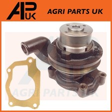 Water pump dynamo - type, for