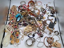 Mixed 6kg job - lot, costume