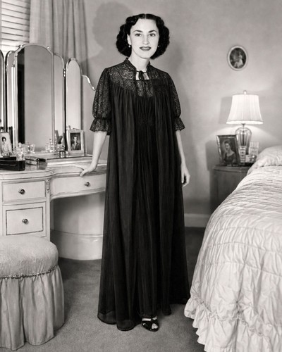 Beautiful vintage 1950 - beautiful, 1950’s