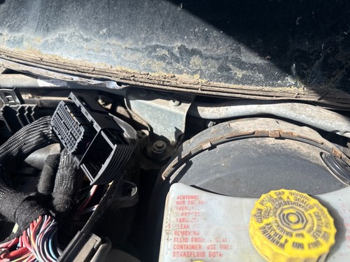 Windscreen wiper motor and - wiper,