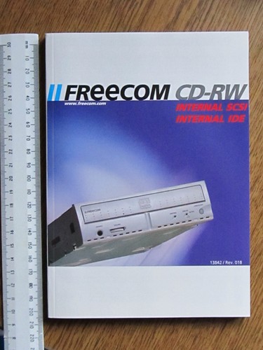 Freecom internal scsi - cd-rw,