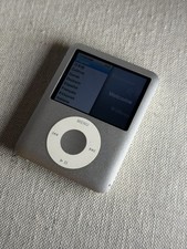 Apple iPod Nano 3rd Generation 8GB USB MP3 Player Silver Tested and Working