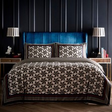 Duvet Cover Bedding Set Hero