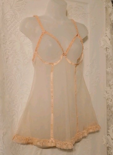 Vintage sheer pink - sheer, peek