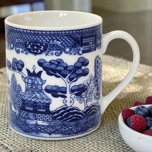 Vtg porcelain blue - porcelain, willow