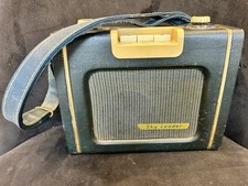 1950’s *SKY LEADER* TRANSISTOR RADIO EVER READY with Handling Belt untested